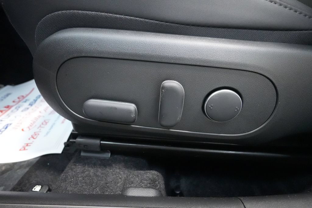 New 2026 Hyundai Kona Limited AWD/4WD image 16