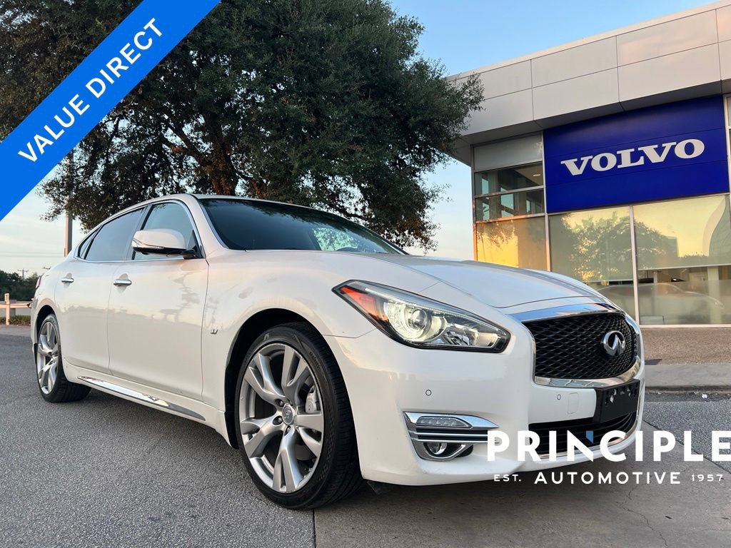 Used 2015 INFINITI Q70 L 3.7 w/ Deluxe Touring Package RWD image 1