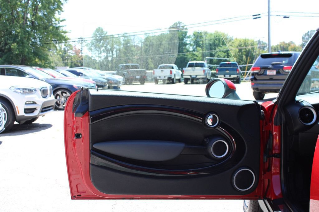 Used 2011 MINI Cooper Convertible FWD image 16