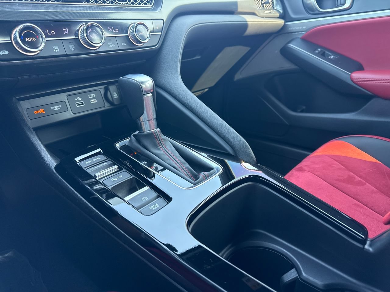 Used 2023 Acura Integra A-Spec w/ Technology Package FWD image 22