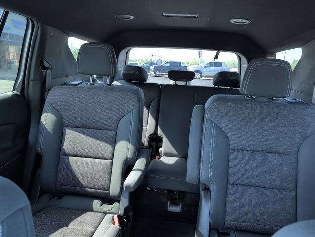 Used 2024 Chevrolet Traverse LT FWD image 20