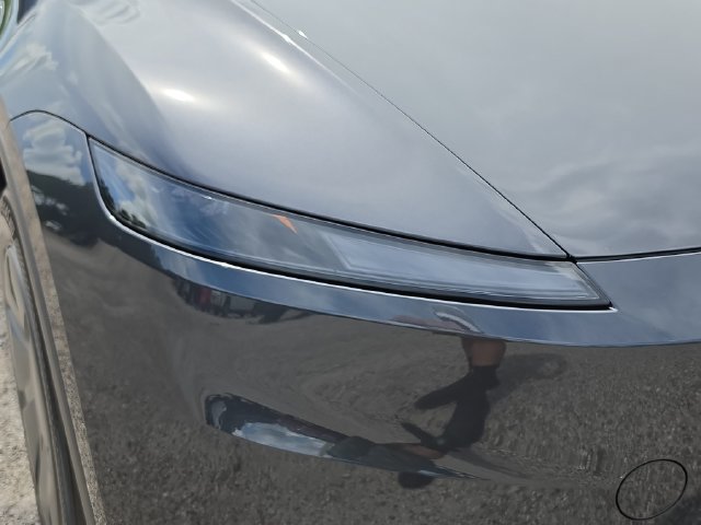 Used 2026 Tesla Model Y 2WD image 6