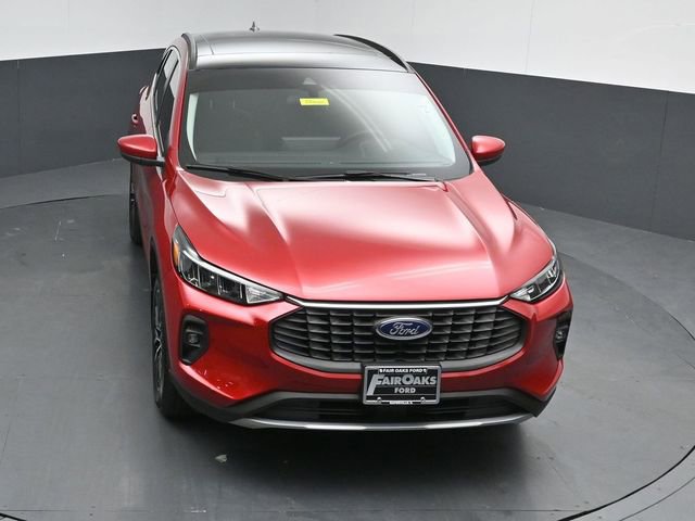 Used 2025 Ford Escape SE image 47