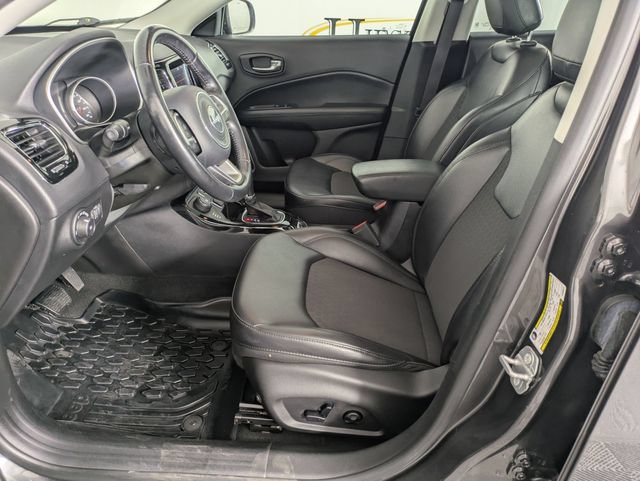 Used 2019 Jeep Compass Latitude AWD/4WD image 12
