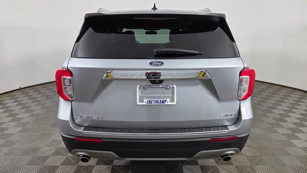 Used 2023 Ford Explorer Limited w/ Equipment Group 301A image 7