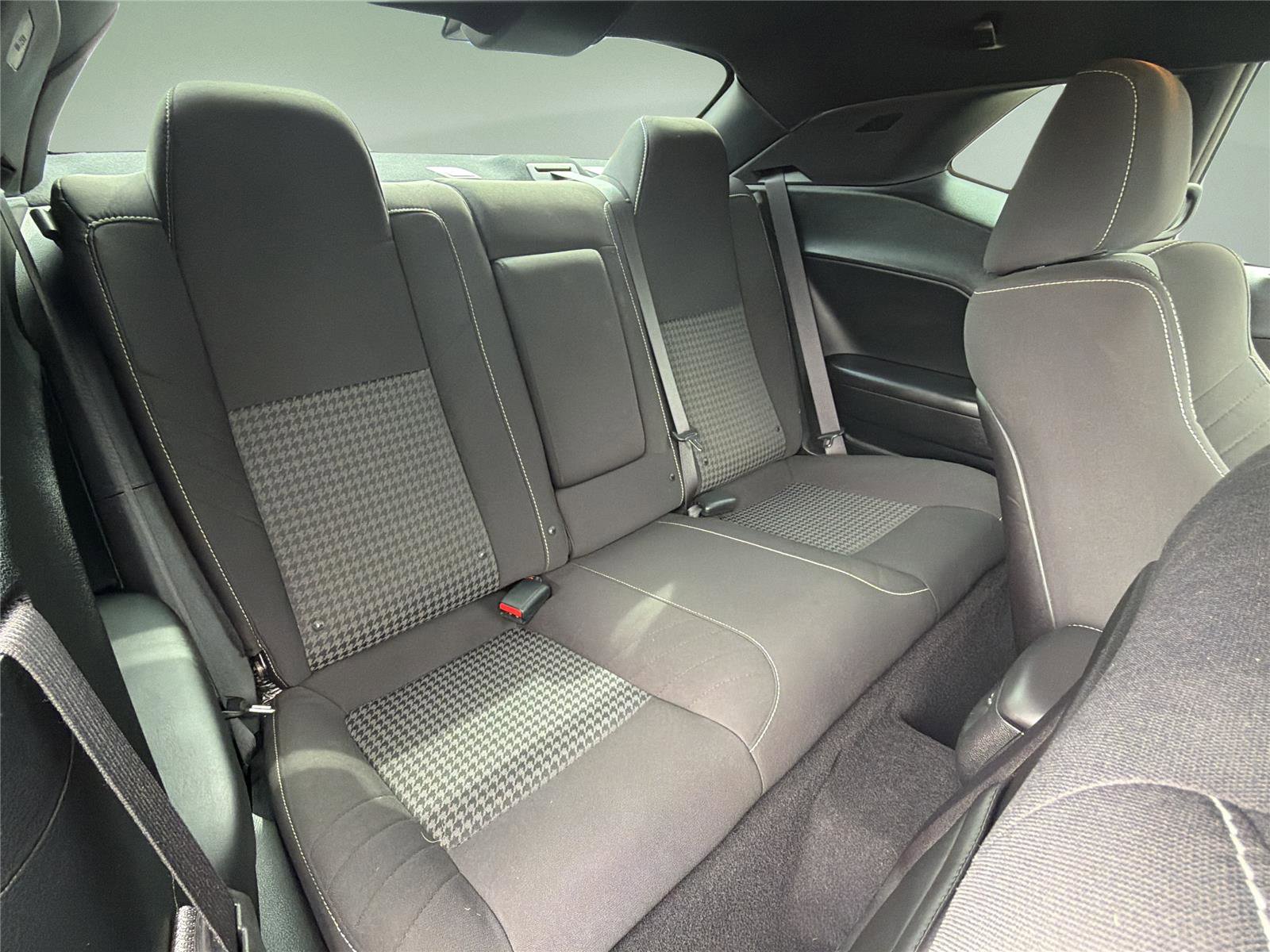 Used 2019 Dodge Challenger SRT Hellcat image 26