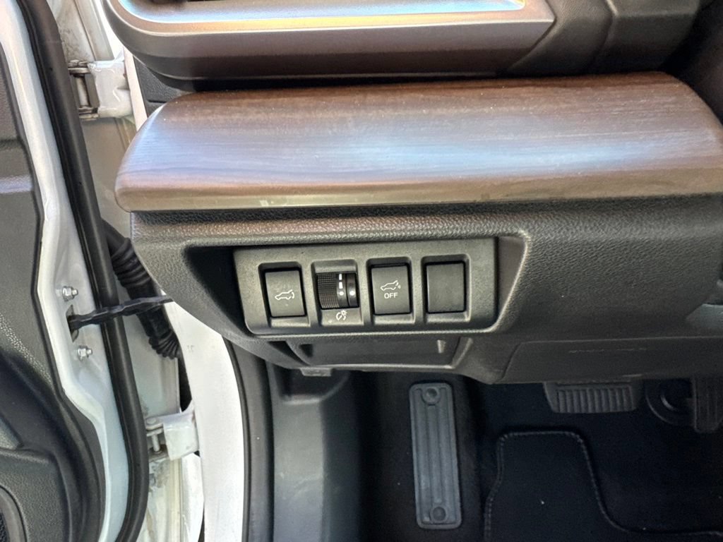 Certified 2023 Subaru Outback Touring XT AWD/4WD image 21