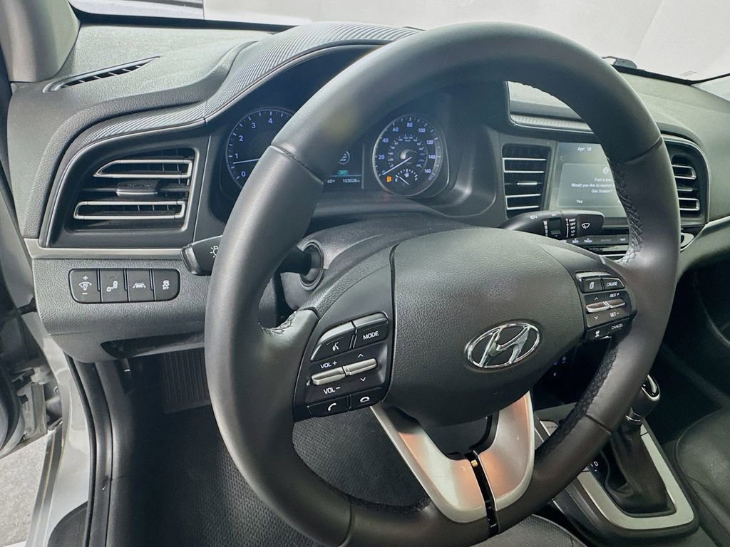 Used 2020 Hyundai Elantra Limited w/ Ultimate Package 03 image 12