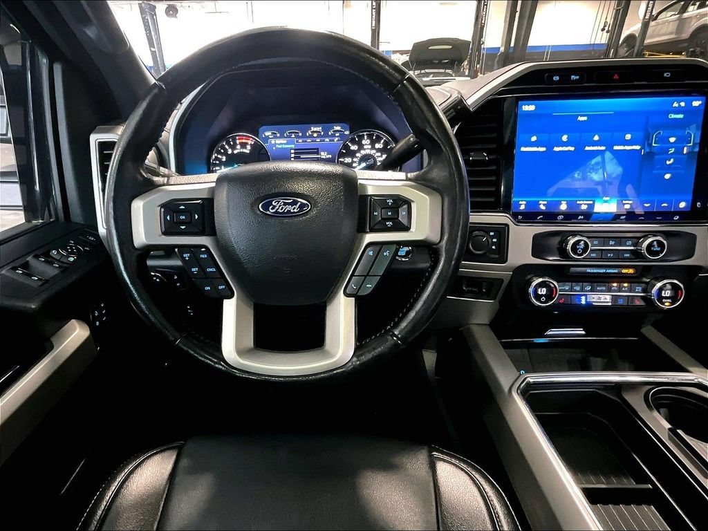Used 2022 Ford F250 Lariat w/ Lariat Ultimate Package AWD/4WD image 17
