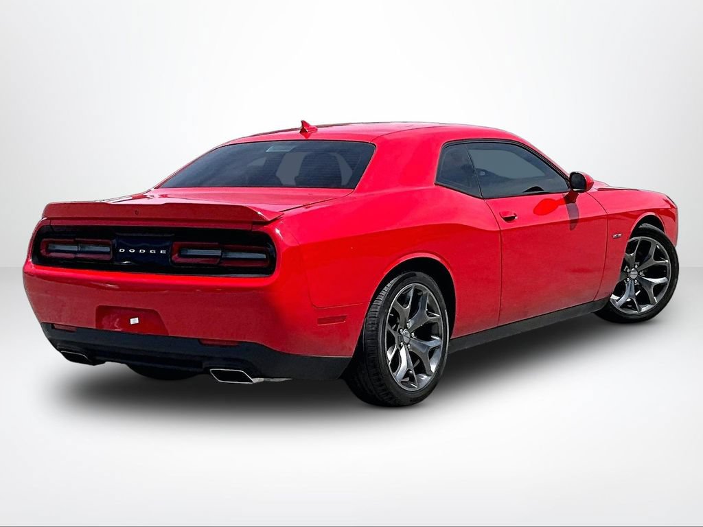 Used 2015 Dodge Challenger R/T Plus RWD image 3