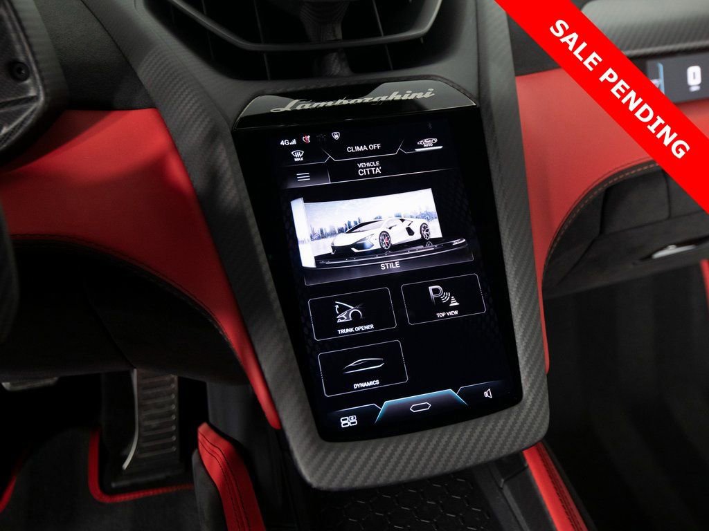 Used 2024 Lamborghini Revuelto image 25