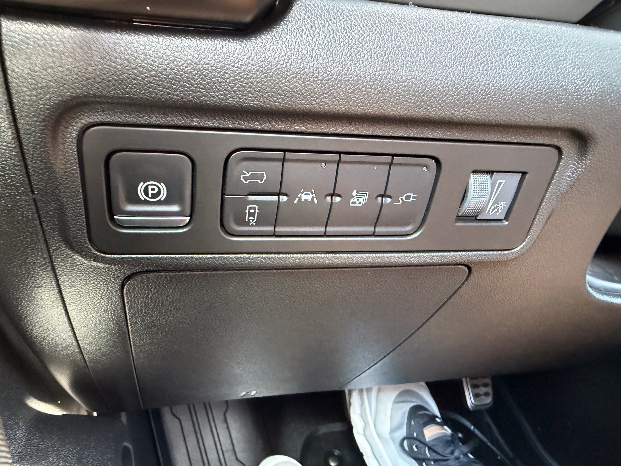 Used 2024 GMC Hummer EV 2X w/ Extreme Off-Road Package AWD/4WD image 25