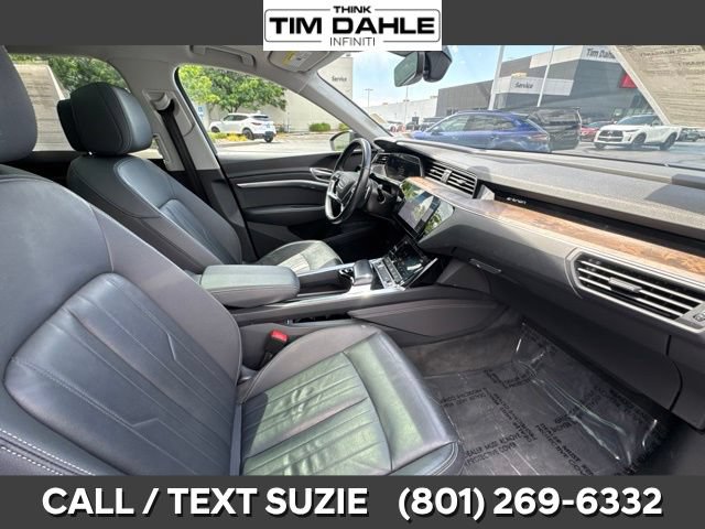 Used 2021 Audi e-tron Premium w/ Convenience Plus Package AWD/4WD image 23