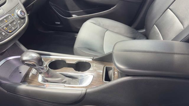 Used 2021 Chevrolet Malibu Premier image 27
