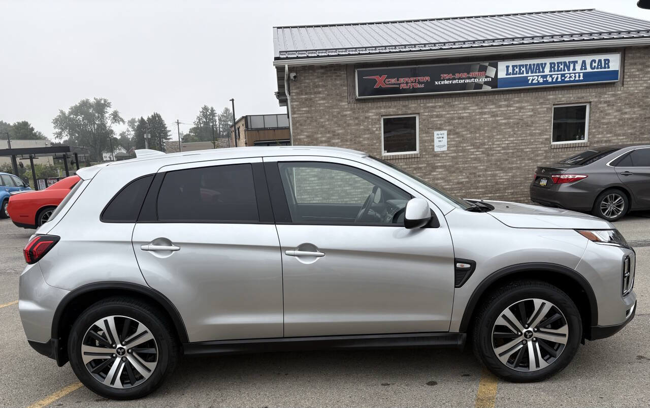 Used 2023 Mitsubishi Outlander Sport SE AWD/4WD image 4