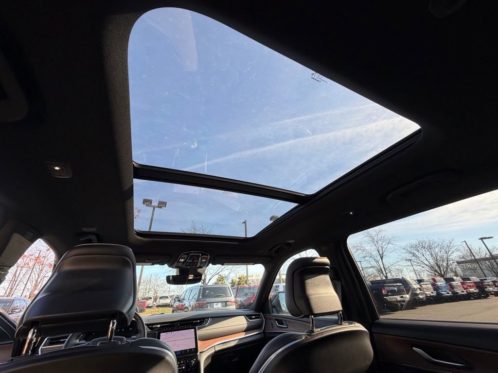 Certified 2024 Jeep Grand Cherokee L Summit image 37