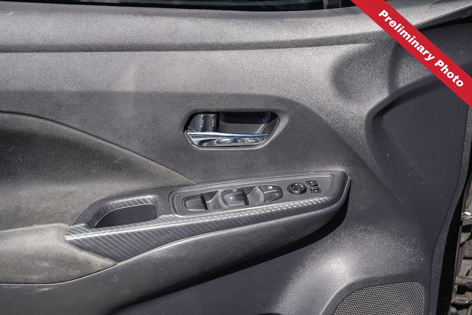 Used 2021 Nissan Versa SV FWD image 16