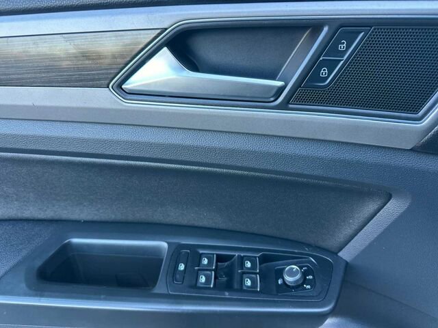 Used 2018 Volkswagen Atlas SEL image 11