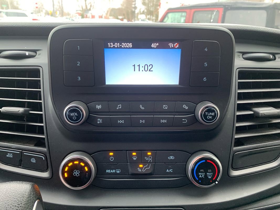 Used 2023 Ford Transit 250 Low Roof AWD w/ Exterior Upgrade Package image 33