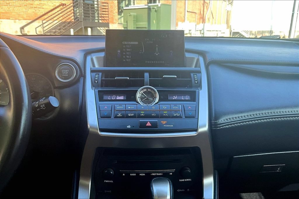 Used 2015 Lexus NX 200t FWD image 41
