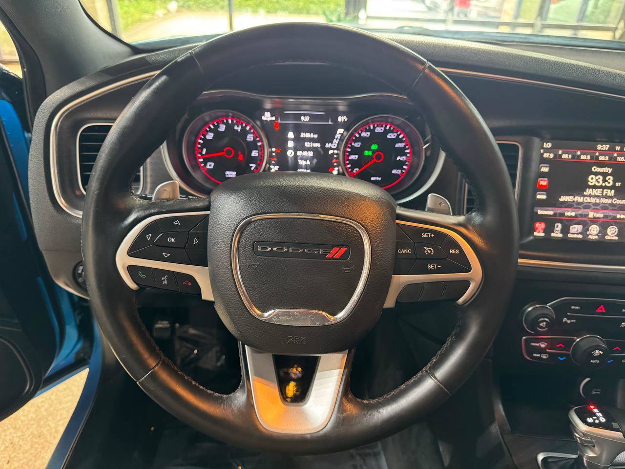 Used 2015 Dodge Charger R/T w/ Plus Group RWD image 24