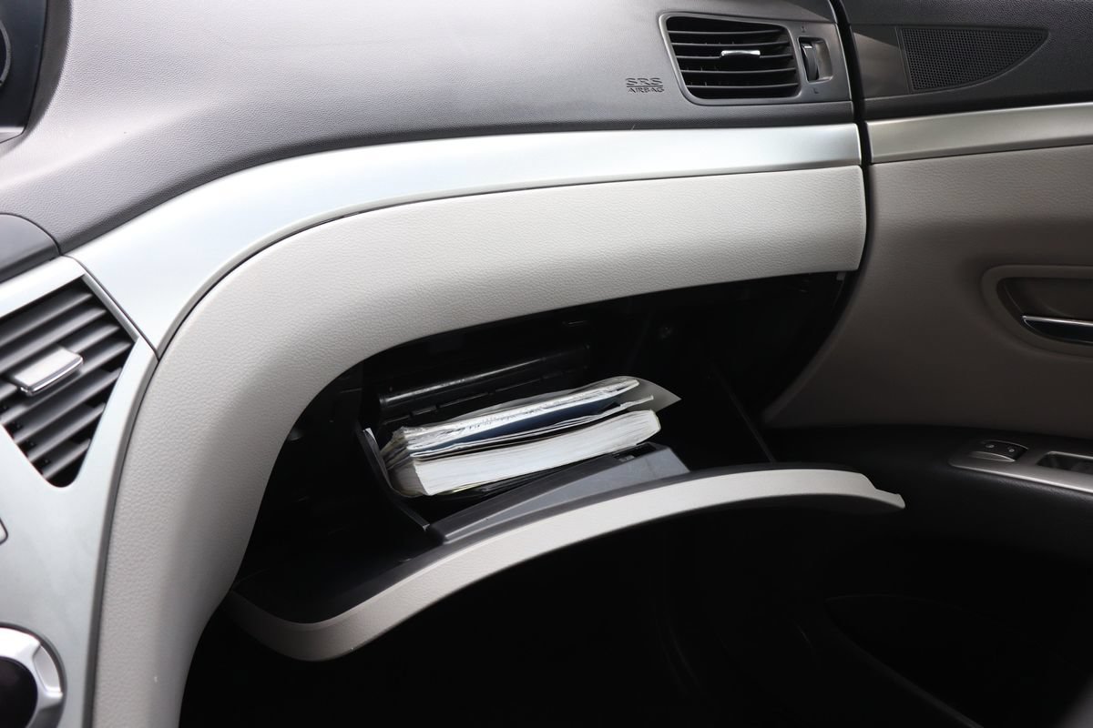 Used 2009 Subaru Tribeca Limited AWD/4WD image 39