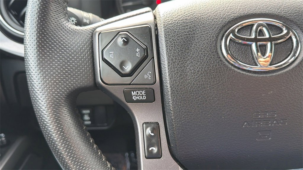 Certified 2023 Toyota Tacoma TRD Off-Road image 27
