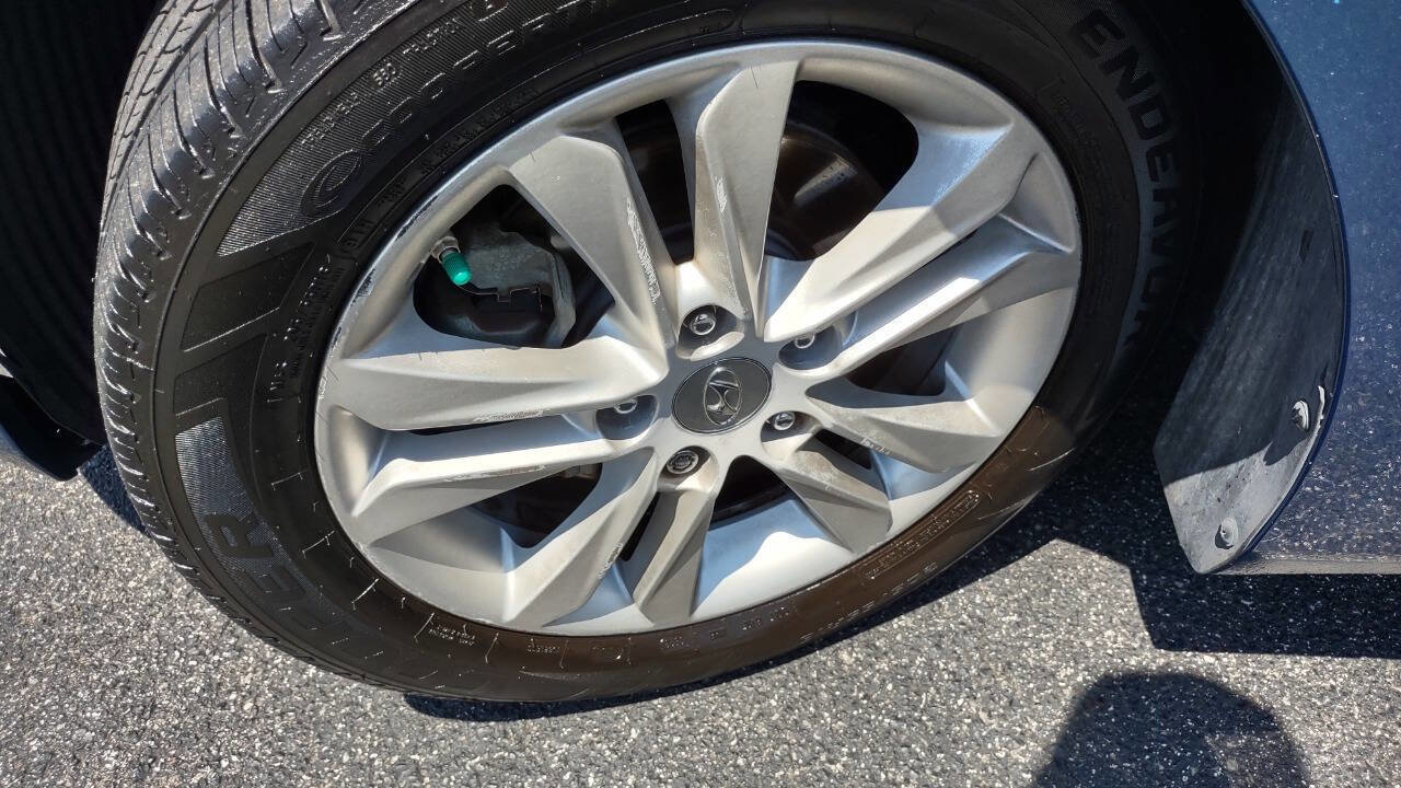 Used 2014 Hyundai Elantra GT image 39
