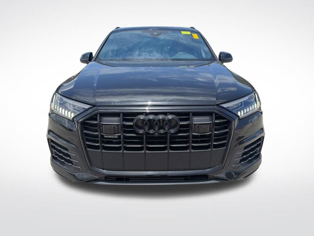 Used 2023 Audi Q7 2.0T Premium Plus w/ Premium Plus Package AWD/4WD image 2