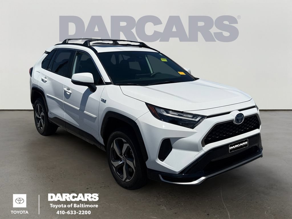 Used 2024 Toyota RAV4 SE w/ Weather & Moonroof Package AWD/4WD image 1