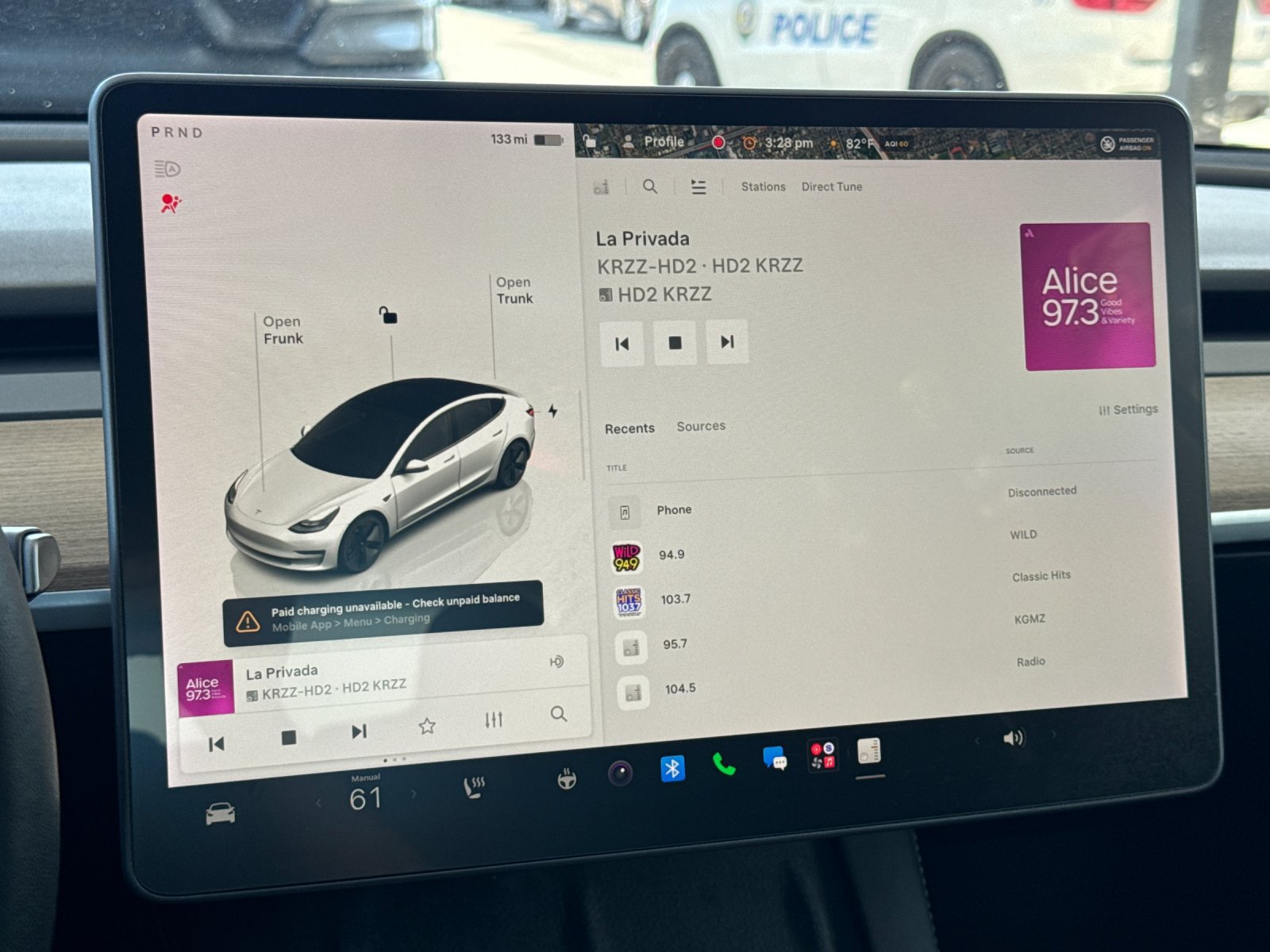 Used 2022 Tesla Model 3 Long Range AWD/4WD image 17