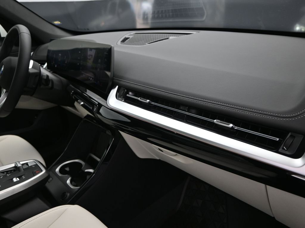 New 2026 BMW X1 xDrive28i w/ Convenience Package image 24