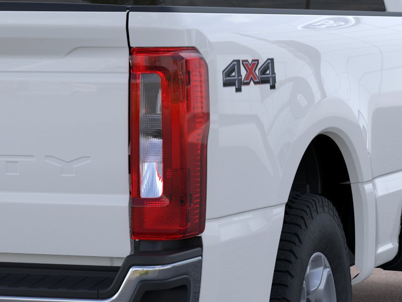 New 2026 Ford F350 XLT w/ Snow Plow/Camper Package AWD/4WD image 21