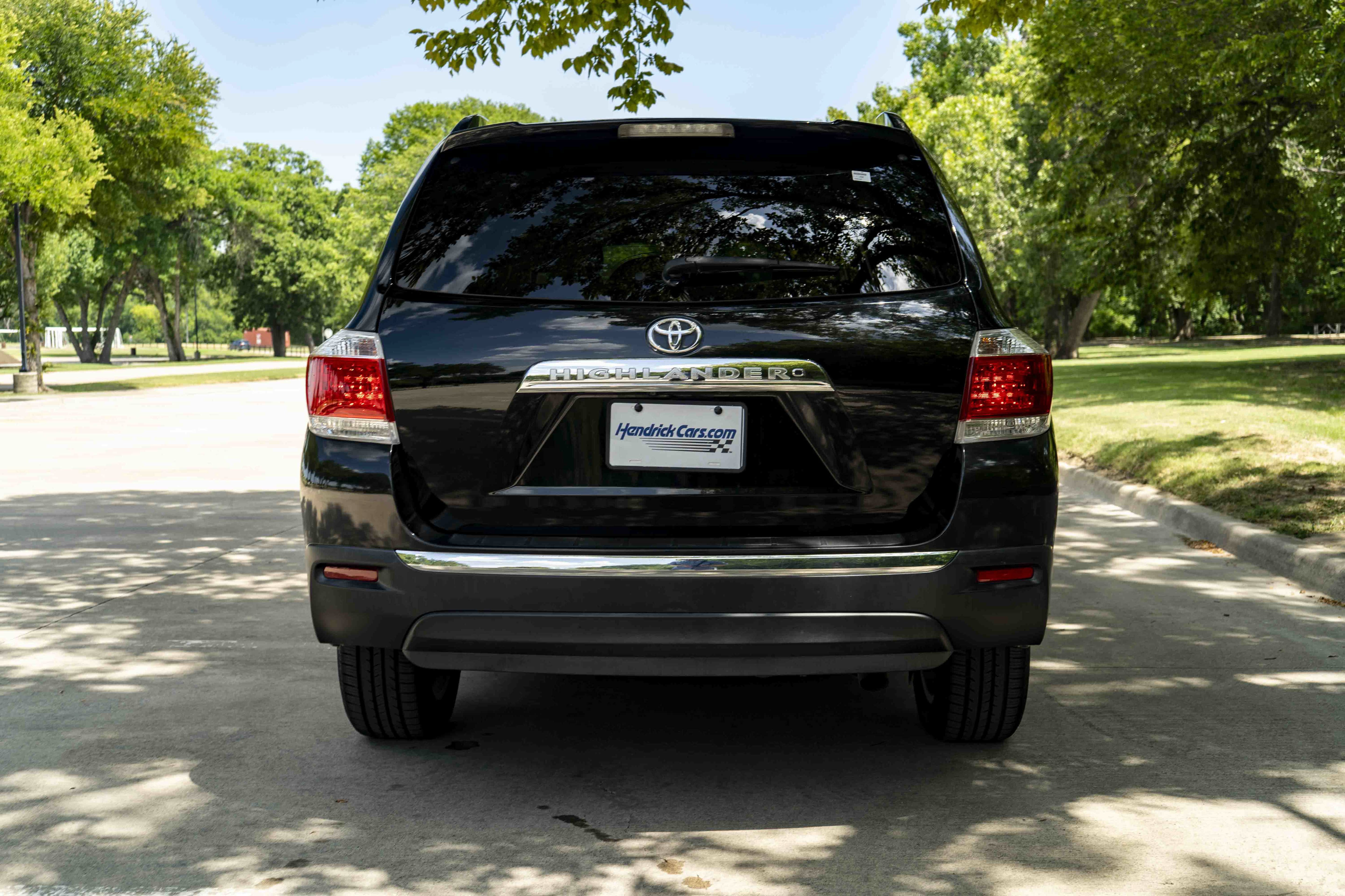 Used 2012 Toyota Highlander Limited FWD image 8