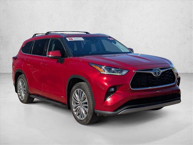 Certified 2022 Toyota Highlander Platinum image 3