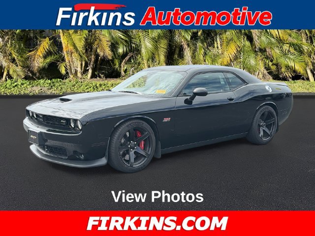 Used 2018 Dodge Challenger SRT w/ Technology Group RWD image 1