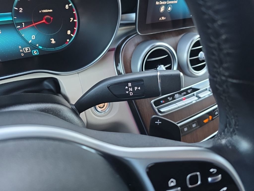 Used 2022 Mercedes-Benz GLC 300 4MATIC image 13