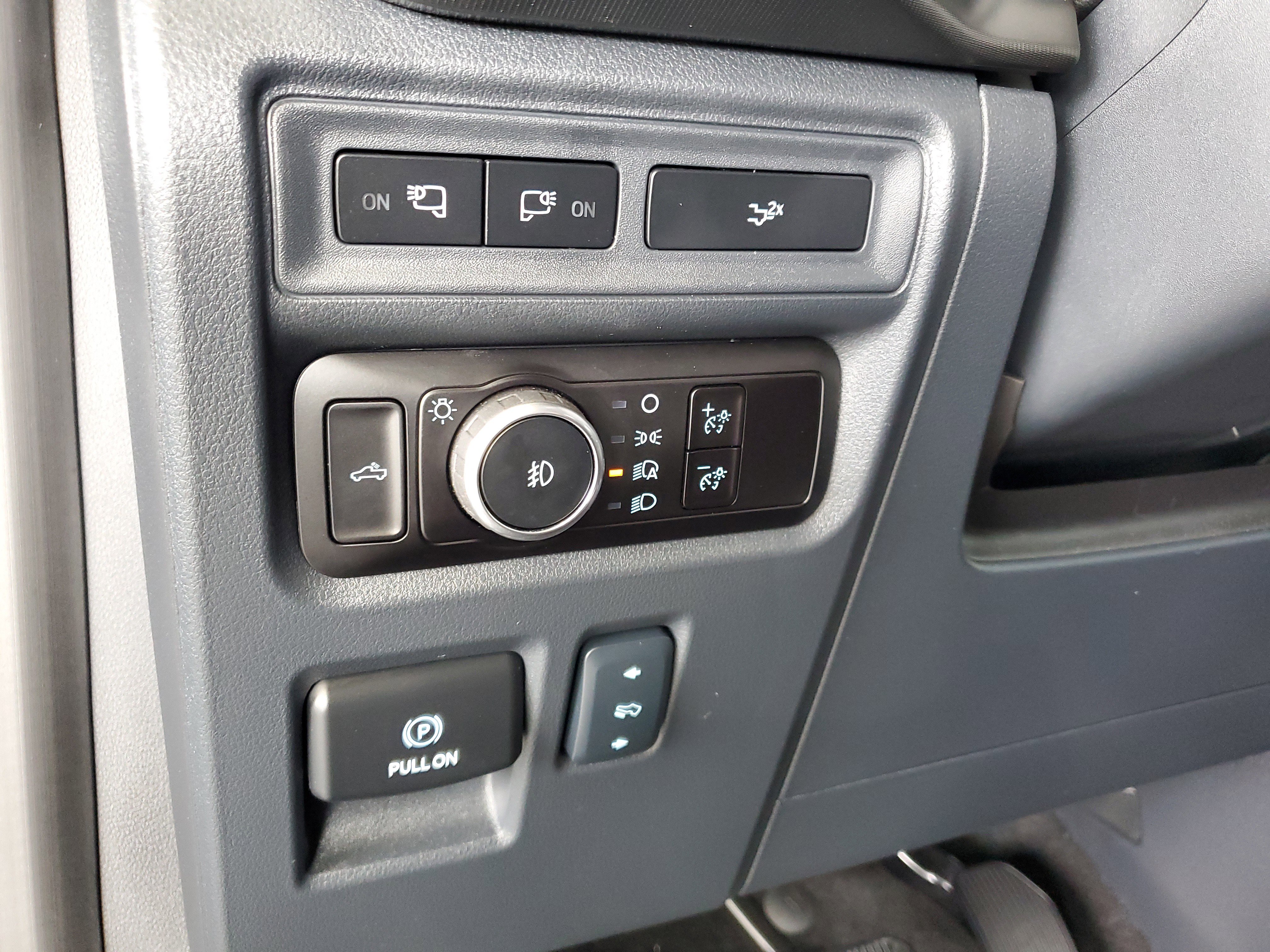Used 2024 Ford F150 Lariat AWD/4WD image 22