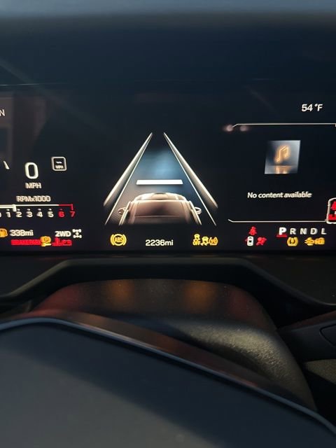 Used 2026 GMC Acadia AT4 w/ Luxury Package image 4