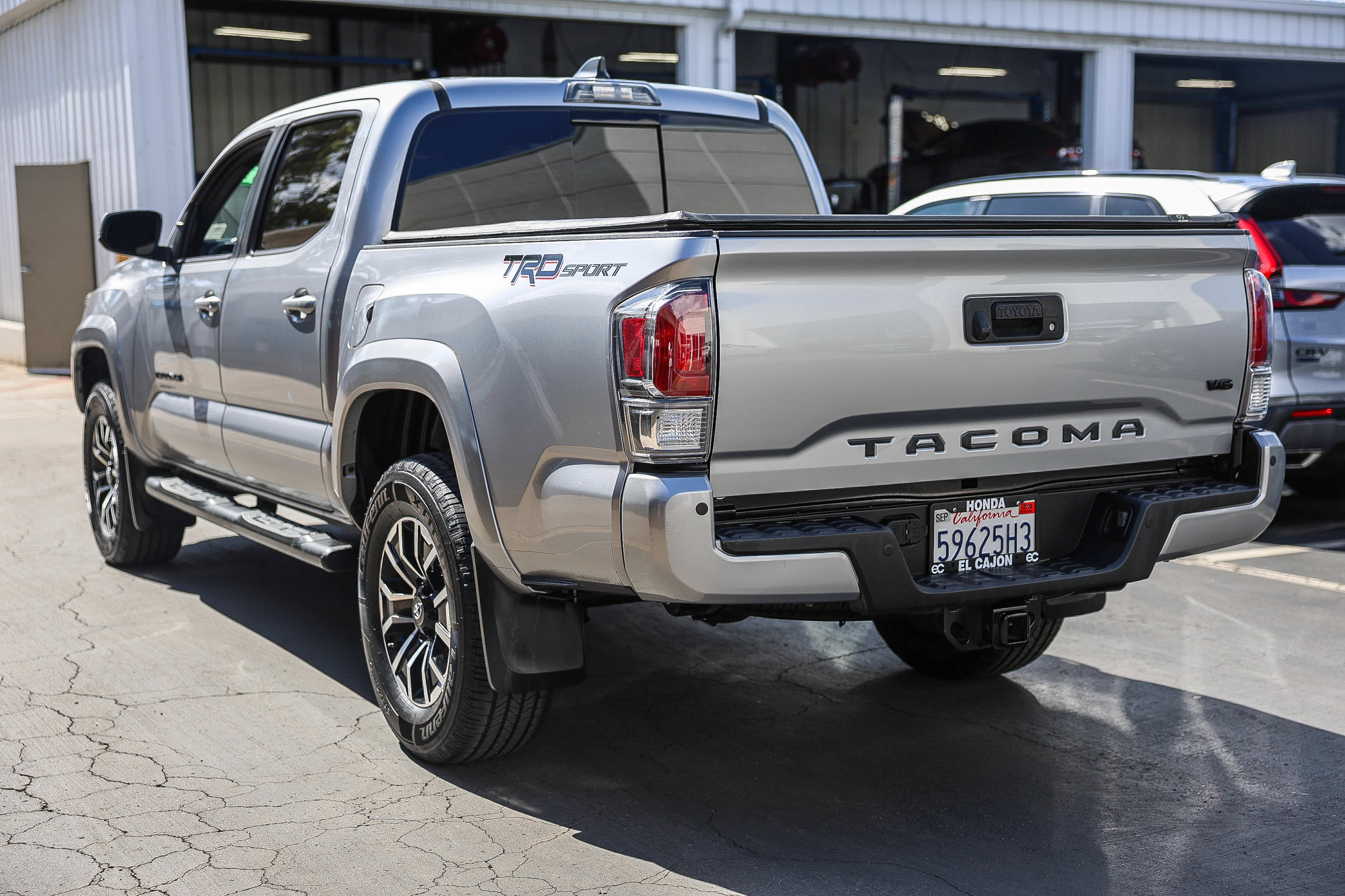 Used 2021 Toyota Tacoma TRD Sport w/ Technology Package RWD image 24