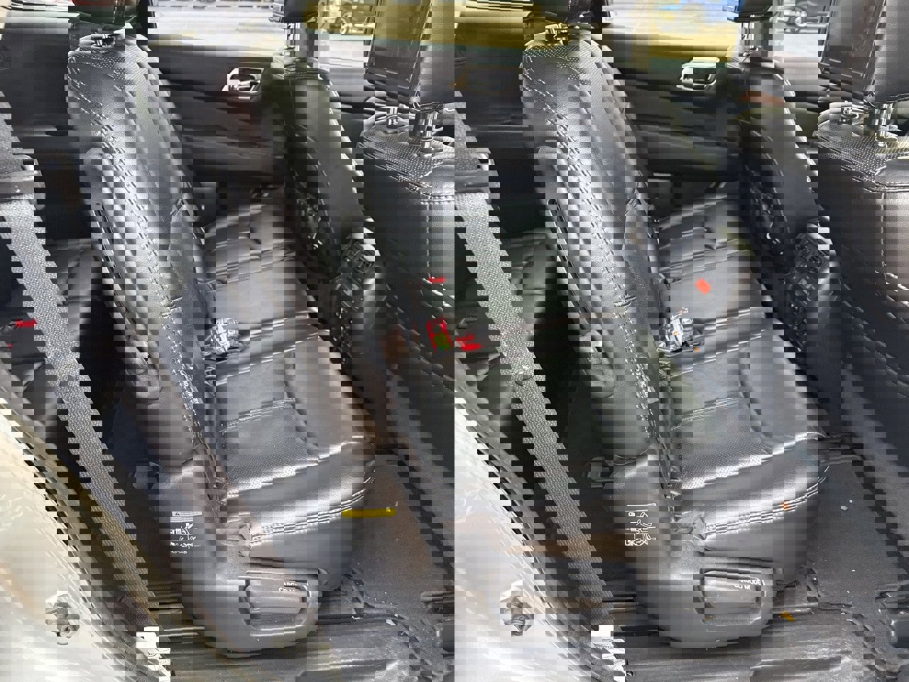 Used 2019 Nissan Pathfinder Platinum image 26