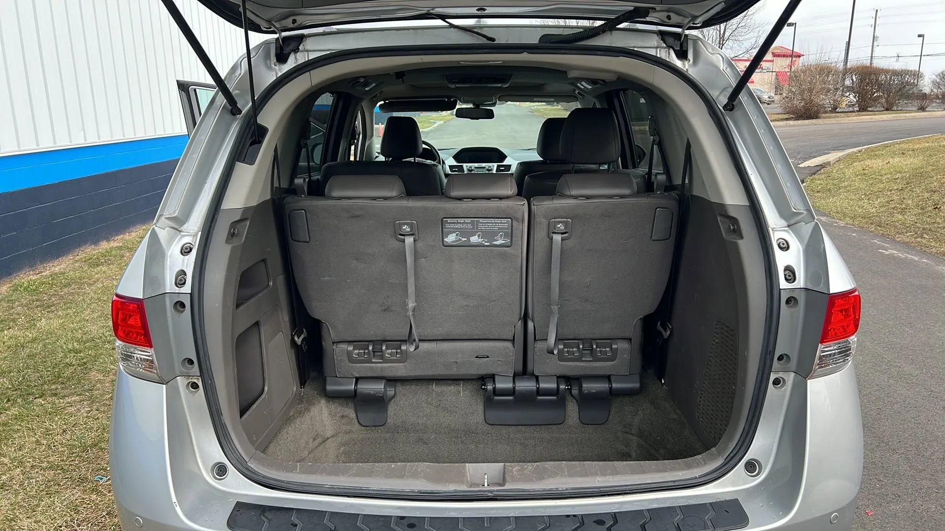 Used 2015 Honda Odyssey Touring image 15
