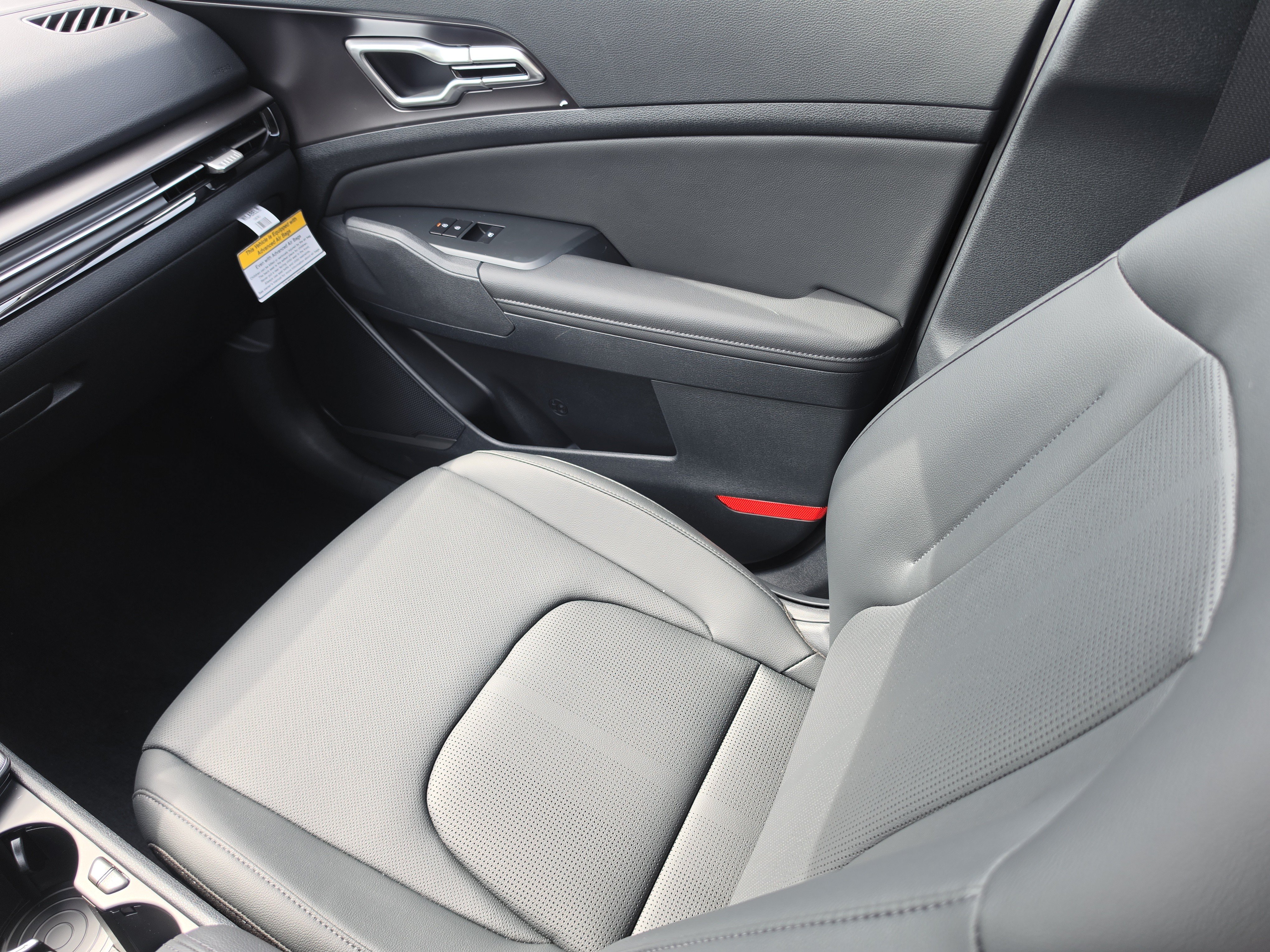 New 2027 Kia Sportage EX FWD image 16