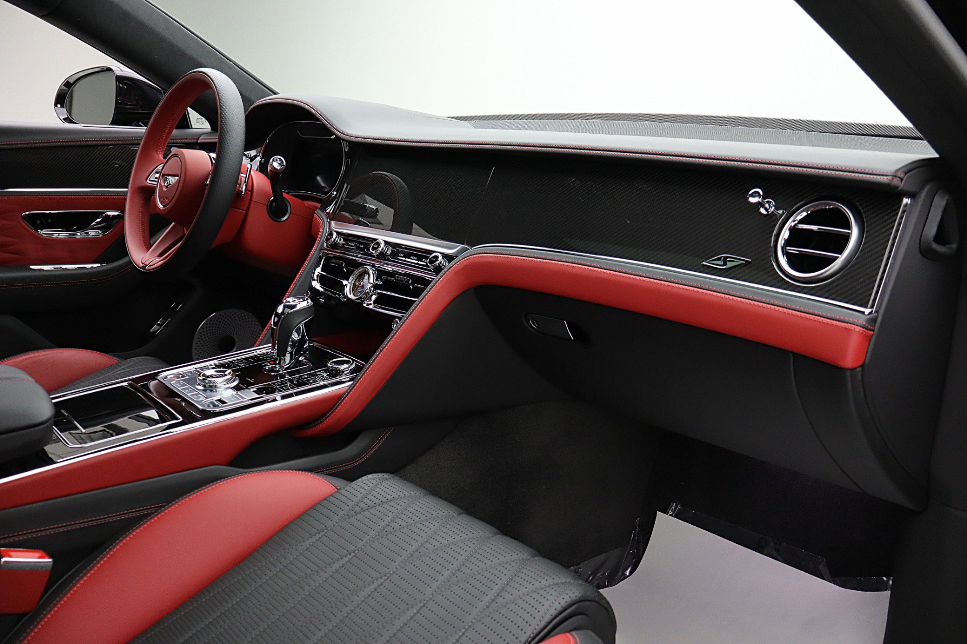 Certified 2023 Bentley Flying Spur S V8 AWD/4WD image 47