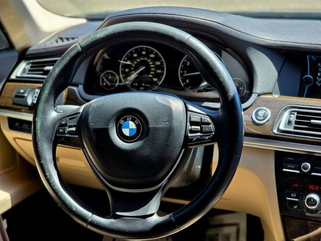 Used 2012 BMW ALPINA B7 image 28