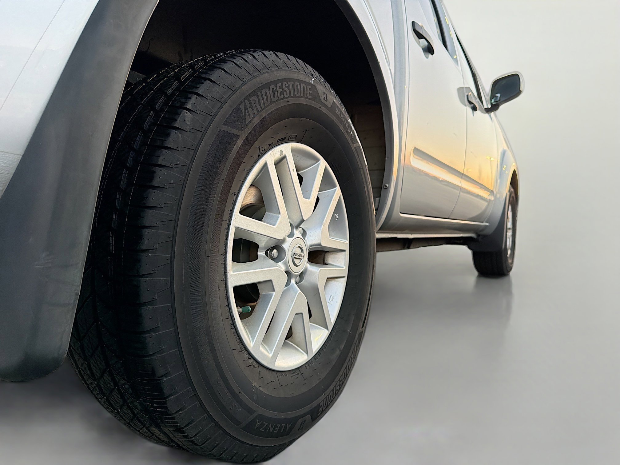 Used 2017 Nissan Frontier SV image 15