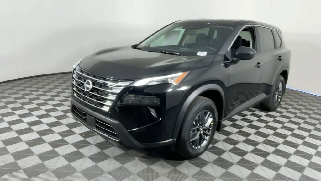 New 2025 Nissan Rogue S image 8