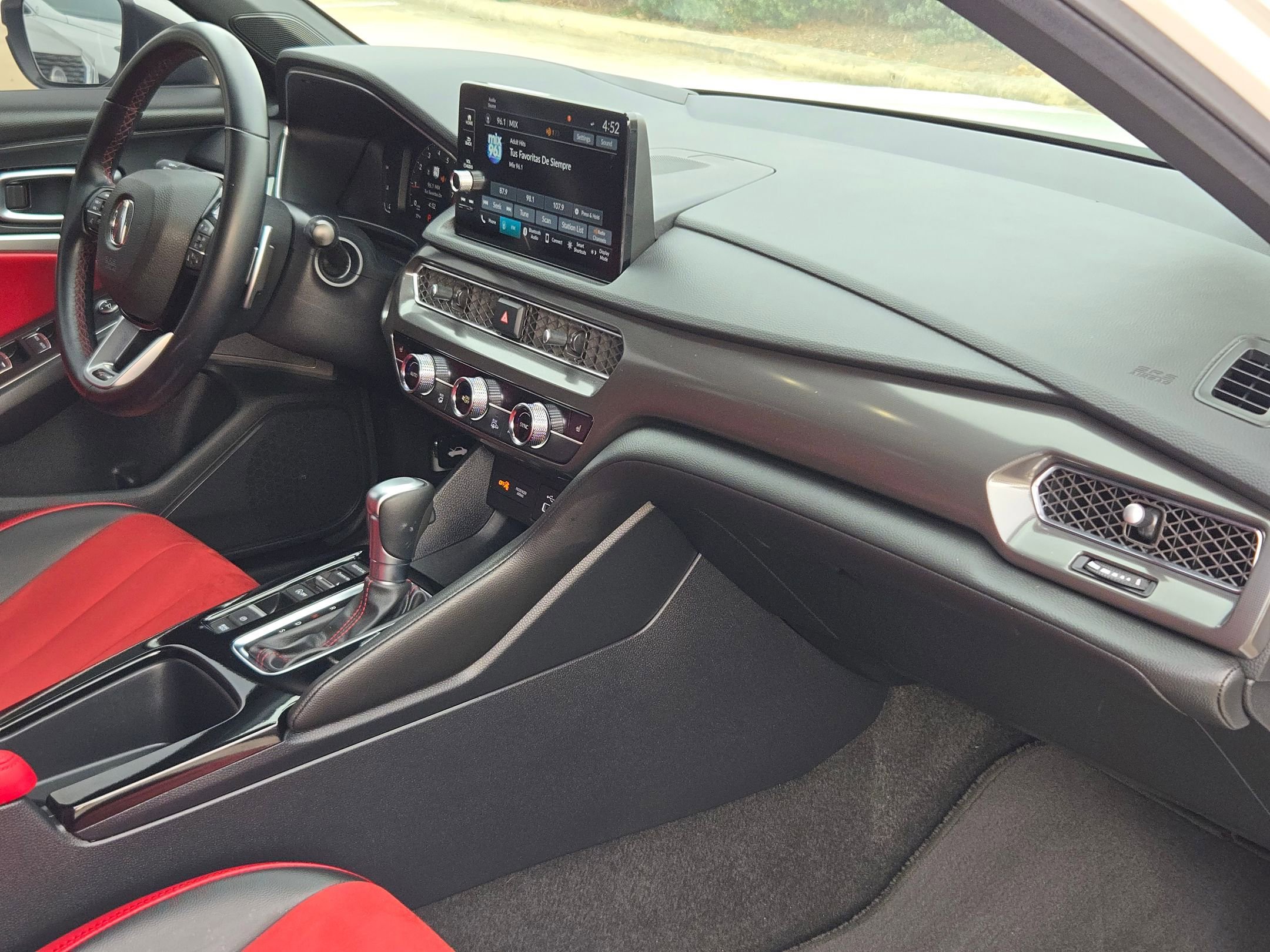 Used 2025 Acura Integra A-Spec image 30