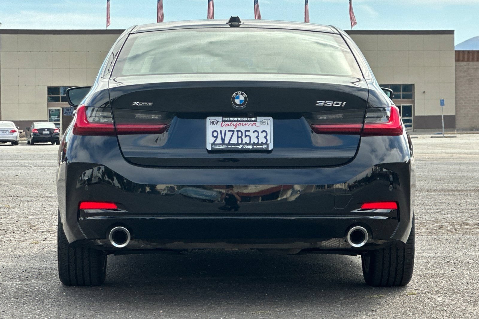 Used 2026 BMW 330i xDrive Sedan AWD/4WD image 4