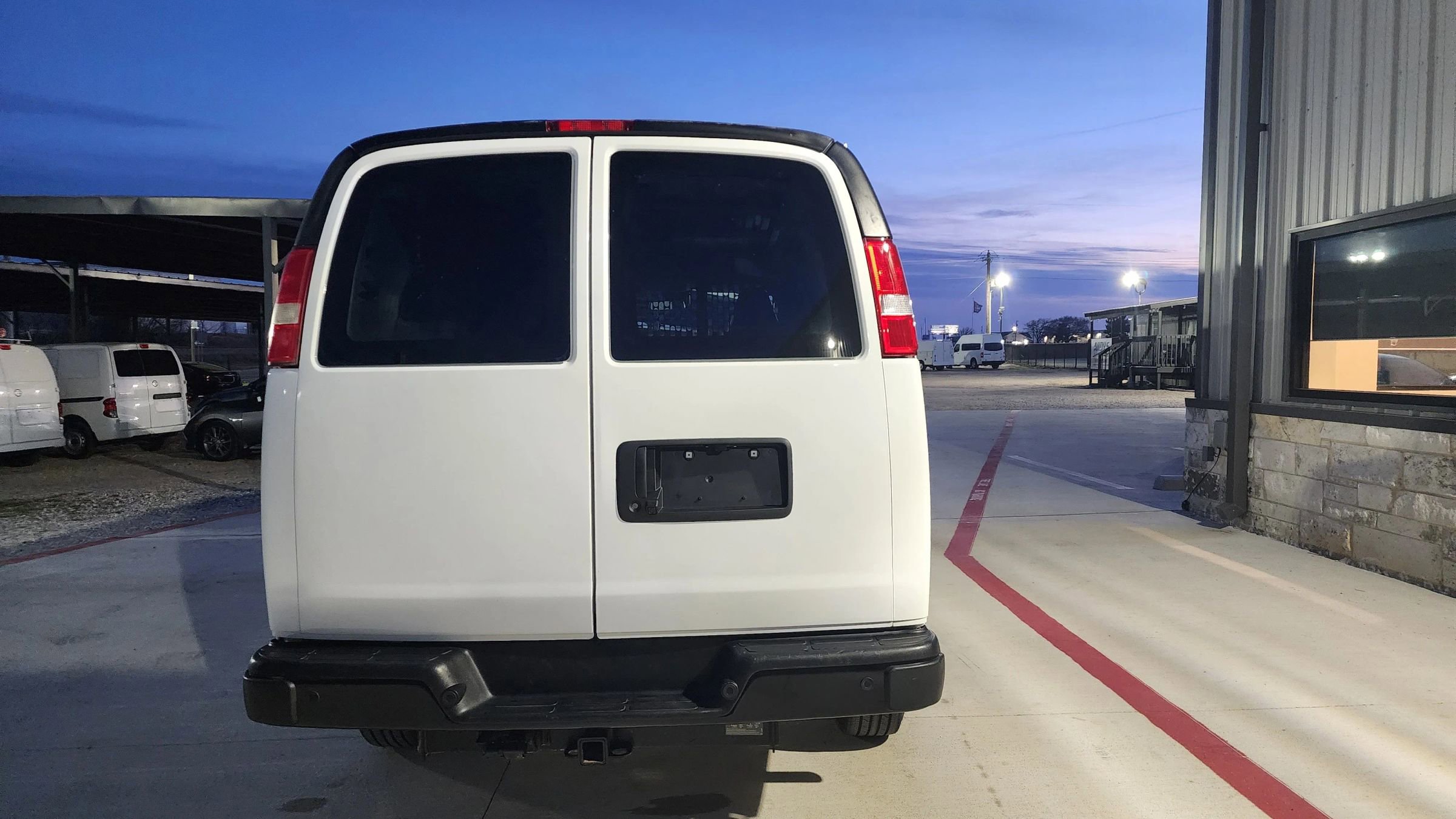 Used 2024 Chevrolet Express 2500 w/ Driver Convenience Package image 7